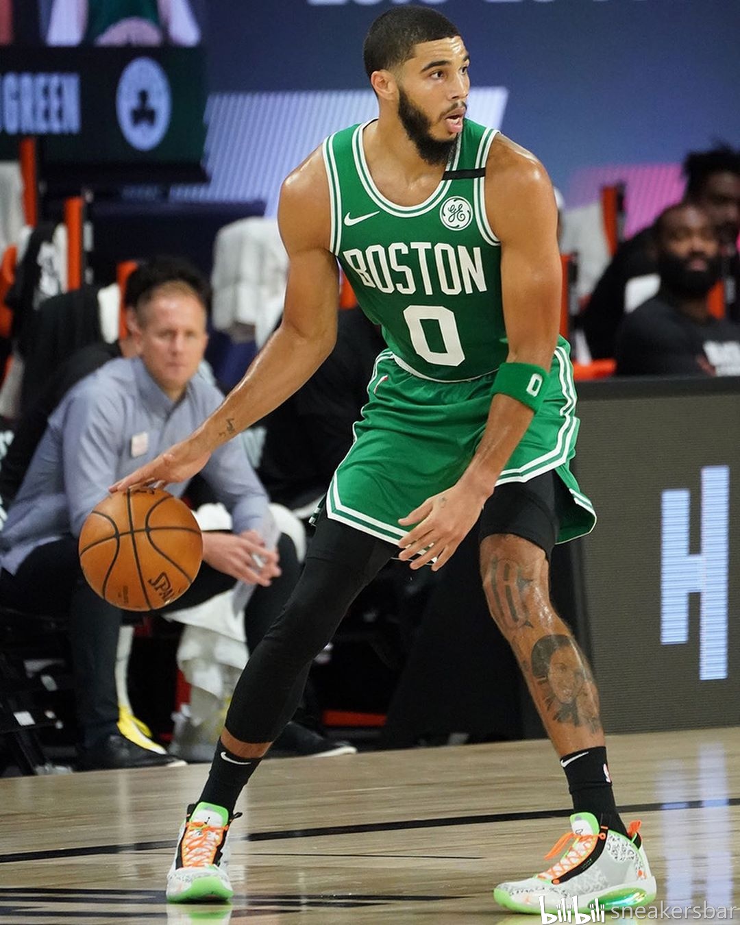 另一方面 另一方面